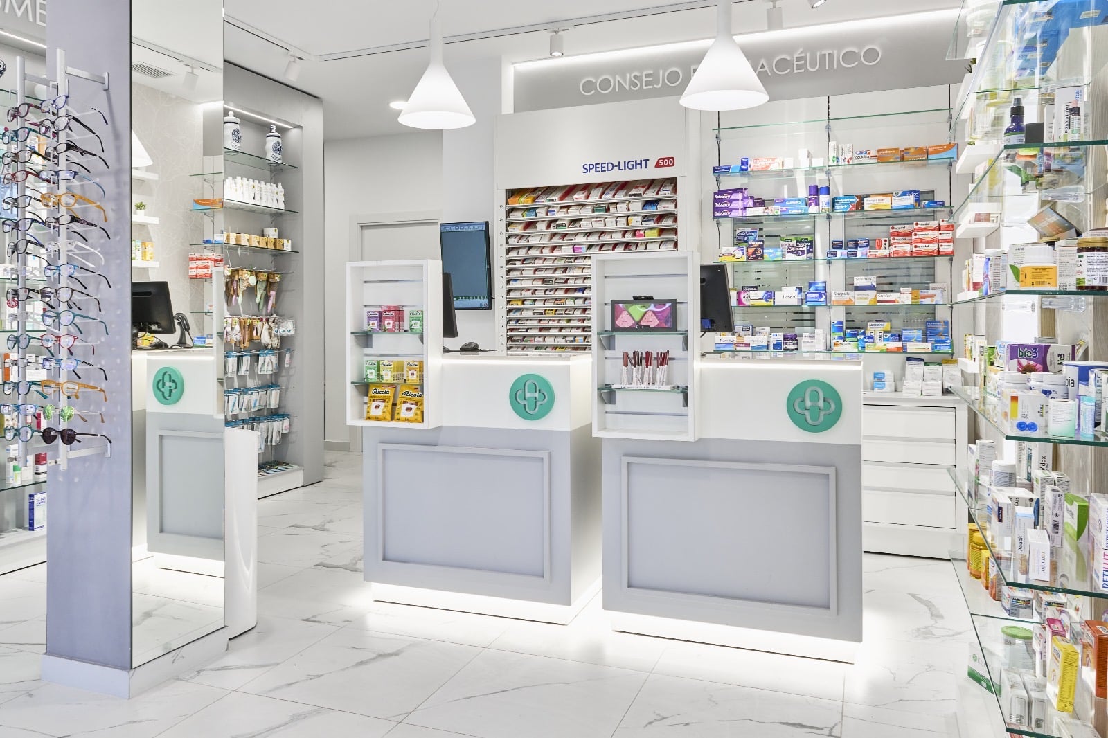 Visítanos en nuestra farmacia